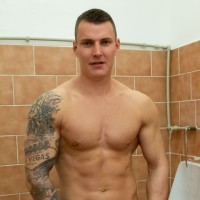 Luke Ward fucks David - Picture 1