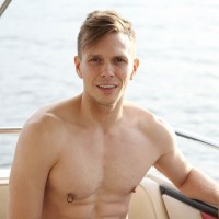 Adamo Diaz fucks Ethan Chase - Picture 1