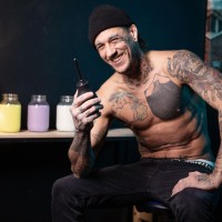 Squirt, Boy - Picture 1