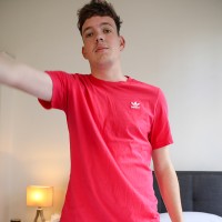 Liam Taylor stripped down - Picture 4