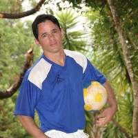Hunky gay jerks - Picture 1