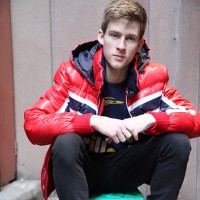Hung Aussie skater - Picture 1