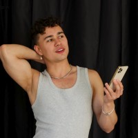 Kit Thorne - Picture 11