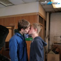 Lubed & Thoroughly - Picture 4