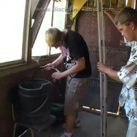 Caught in the shed - Picture 4