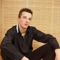 Skinny gay brunette with a small hairy dick - Picture 1