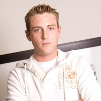 Blonde enjoy himself - Picture 1