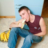 Cute gay boy masturbates eating a banana - Picture 5