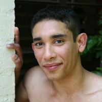 Sexy american college jocks posing outdoor - Picture 3
