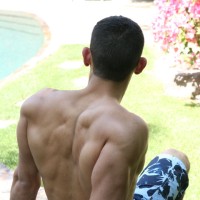 Sexy american college jocks posing outdoor - Picture 4
