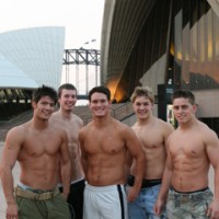 Hot naked jocks posing - Picture 9