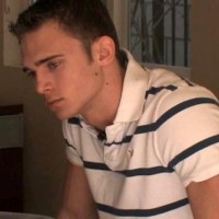 Hot college dude strokes his dick - Picture 1