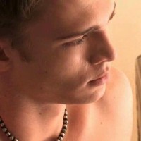 Hot college dude strokes his dick - Picture 3