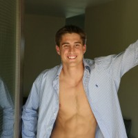 Sexy college stud - Picture 1