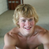 Twink outdoors - Picture 3