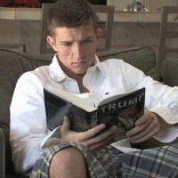 College dude do jacking off - Picture 3