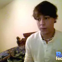 Trace is horny on cam again - Picture 3