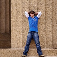 Ashton - Picture 2