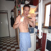 Tom - Picture 2