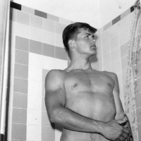 Brian Idol shower - Picture 2