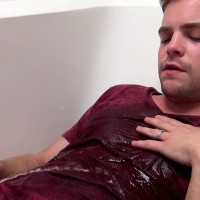 Dustin Fitch tub soaking - Picture 18