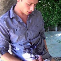 Wesley soaks his clothes - Picture 2