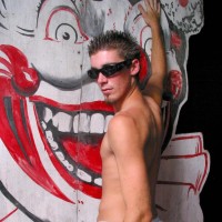 Evan Heinze - Picture 11