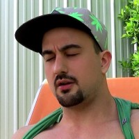 Pissing in the sun with Mason - Picture 15