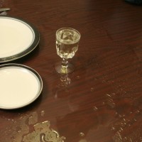 Jeremiah Johnson pisses on a set table - Picture 15