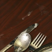 Jeremiah Johnson pisses on a set table - Picture 19
