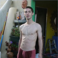 Kaleb pisses his pants - Picture 7