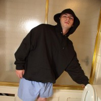 Lil B pissing - Picture 20