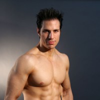 Hot brunette Julian - Picture 1