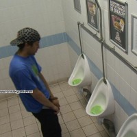Football Club Urinals - Picture 2
