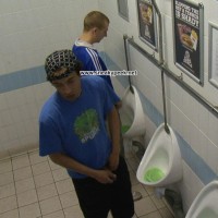 Football Club Urinals - Picture 10
