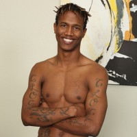 Maurice Plays With His Big Dick - Picture 4