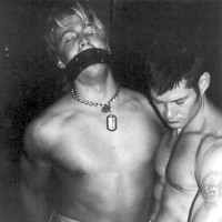 Kinky acts - Picture 4