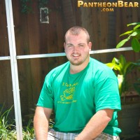 Chubby dude Hunter - Picture 1