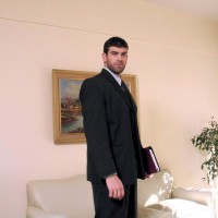Ben Dodge in suit and tie - Picture 2
