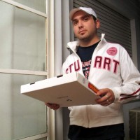 Bend Dodge and the pizza boy - Picture 2