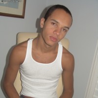 Kevin shows off his cock and balls before cumming on himself - Picture 1