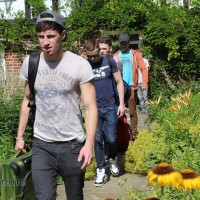 Behind the scenes of CottageBoy - Picture 10