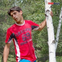 Damyan jerks off outdoor - Picture 1