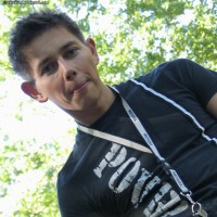 Piotr cums outdoor - Picture 1