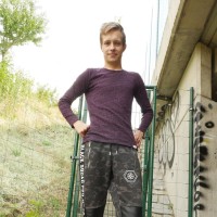Ben Kingston nude outdoor - Picture 2