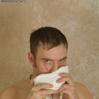 Josiah takes off his sportswear - Picture 13