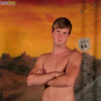 Peter Holt outdoor - Picture 20