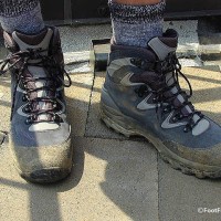 Mr. Gay London shows off his feet - Picture 3