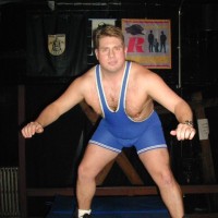 Bearfoot wrestler - Picture 1