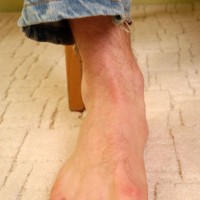 Jason shows his feet - Picture 12